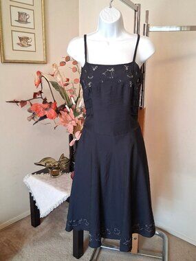 Quality Embroidered Cocktail Party Dresses Navy Blue Lined Midi Dress 4